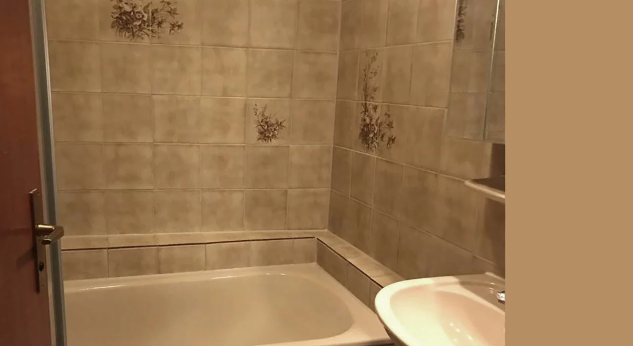 Altes bad, vor der Renovierung mit Microzement