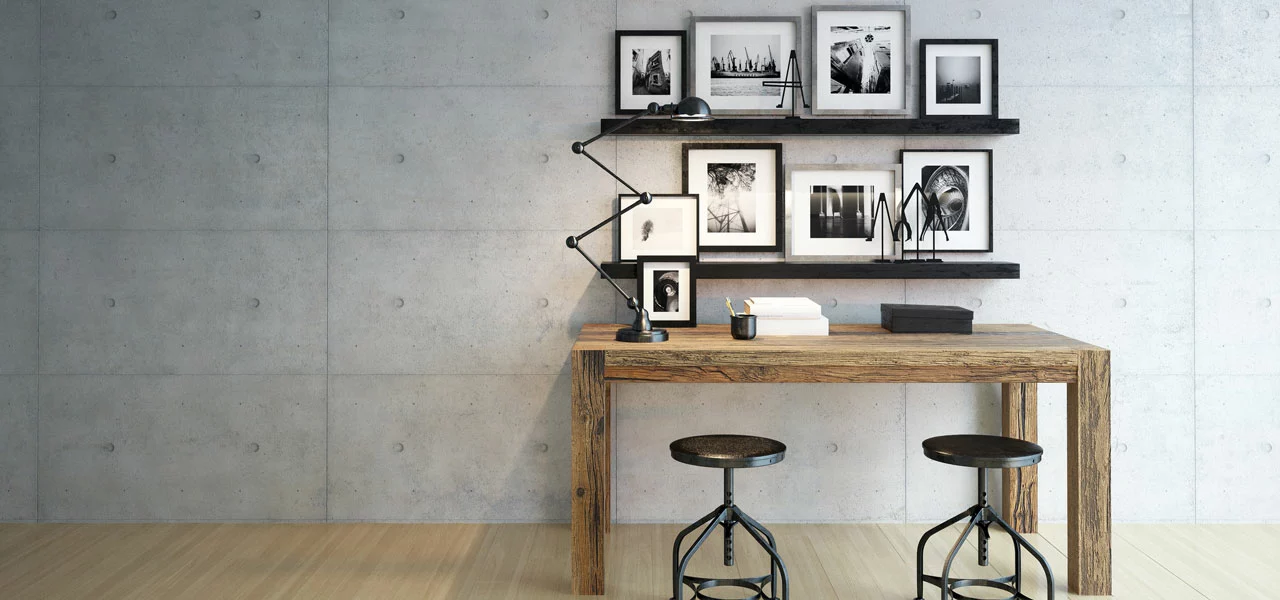 Home Office mit einer Wand in Betonoptik 