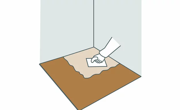 Bodenspachtel wird das zweite Mal aufgetragen