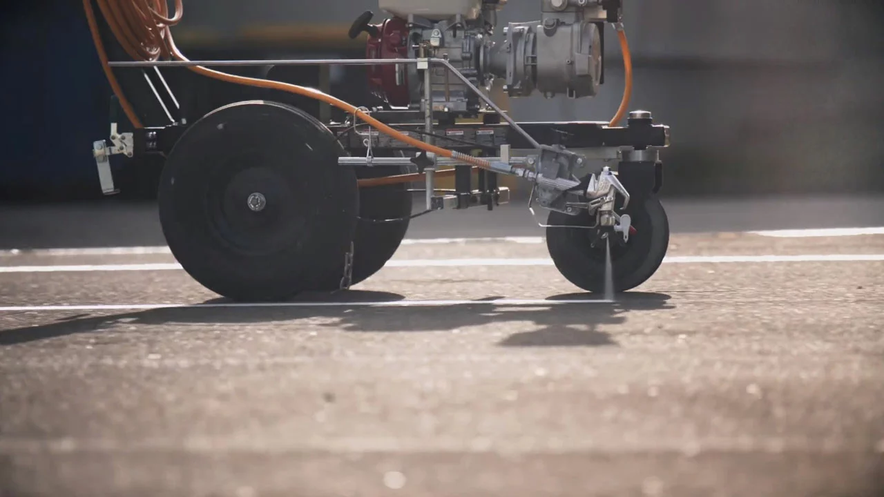 Nahaufnahme des Markierwagens von Jaeger